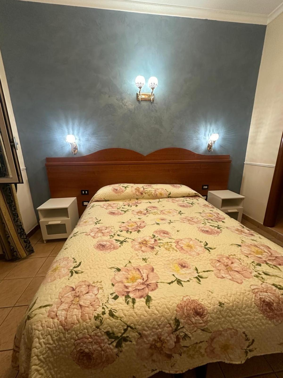 Near Termini Station Hotel Rome Exterior photo