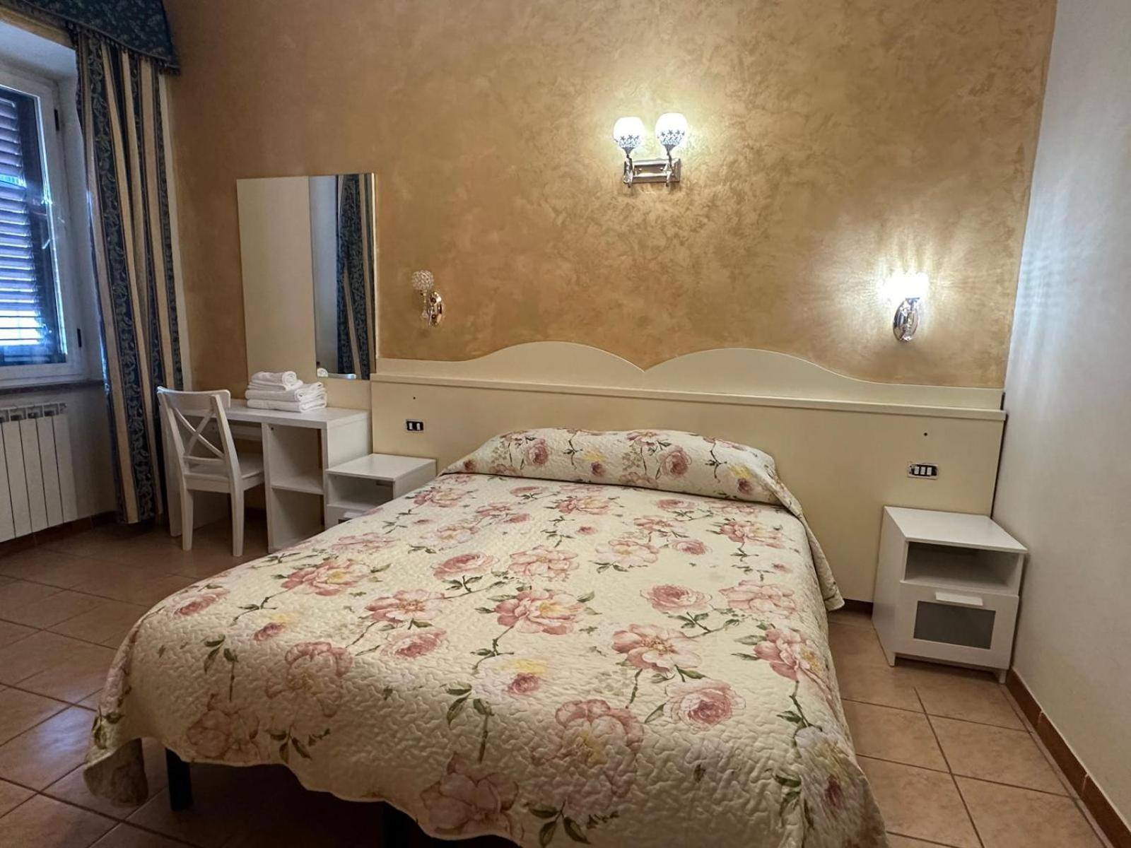Near Termini Station Hotel Rome Exterior photo