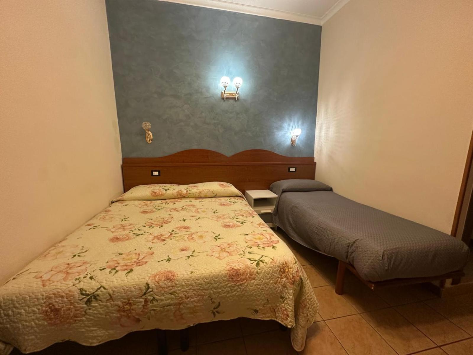 Near Termini Station Hotel Rome Exterior photo